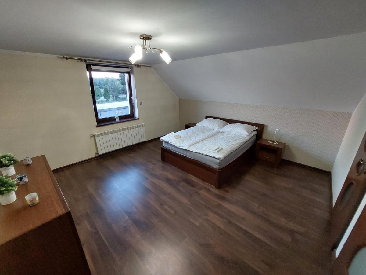 Miig Residence Jacuzzi & Sauna Zator Auschwitz Buitenkant foto