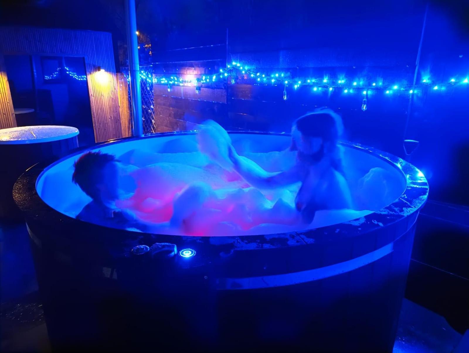 Miig Residence Jacuzzi & Sauna Zator Auschwitz Buitenkant foto